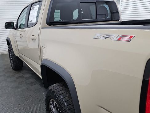 Used 2022 Chevrolet Colorado ZR2 AWD/4WD image 7