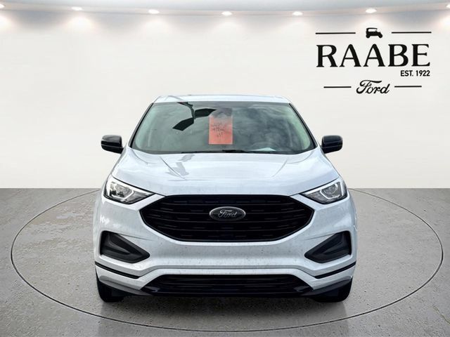 Used 2024 Ford Edge SE w/ Black Appearance Package AWD/4WD image 8