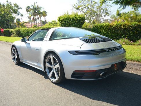 Used 2021 Porsche 911 AWD/4WD image 5