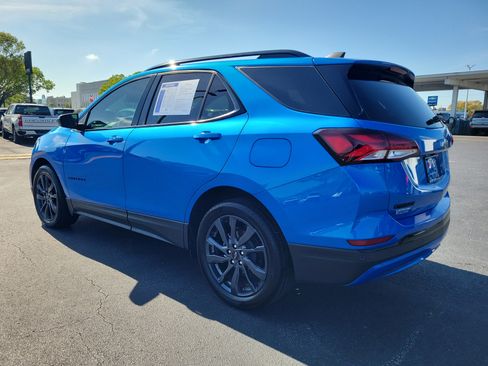Used 2024 Chevrolet Equinox RS FWD image 3