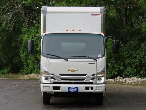 New 2024 Chevrolet Low Cab Forward RWD image 16