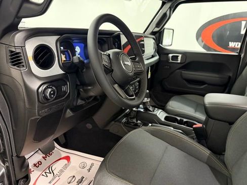 New 2026 Jeep Gladiator Willys image 12