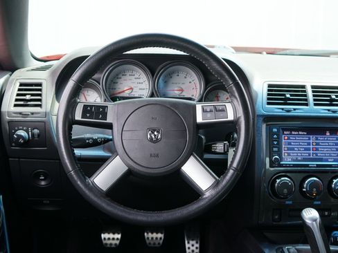 Used 2009 Dodge Challenger SRT8 RWD image 11