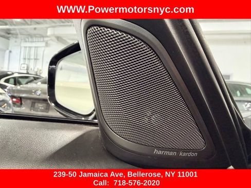 Used 2021 BMW 750i xDrive w/ Executive Package AWD/4WD image 43
