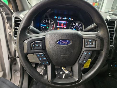 Used 2016 Ford F150 XLT w/ Trailer Tow Package image 20