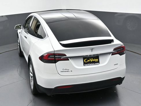 Used 2019 Tesla Model X 100D image 43