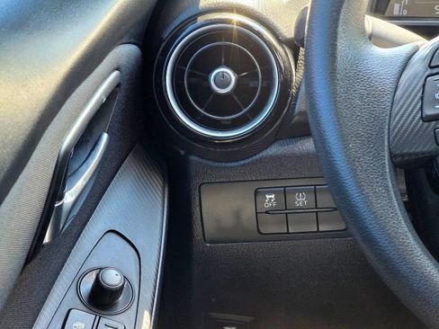 Used 2016 Scion iA FWD image 17