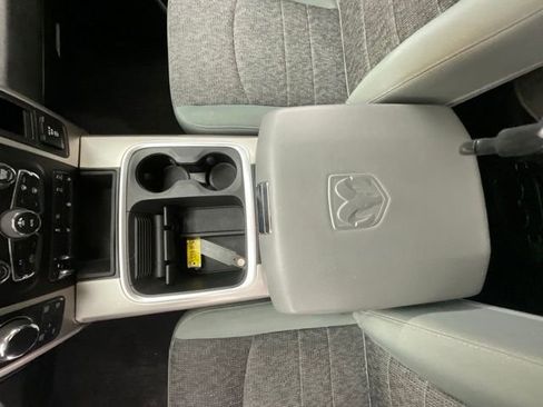 Used 2019 RAM 1500 Big Horn AWD/4WD image 18