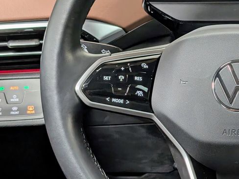 Used 2021 Volkswagen ID.4 Pro S image 32