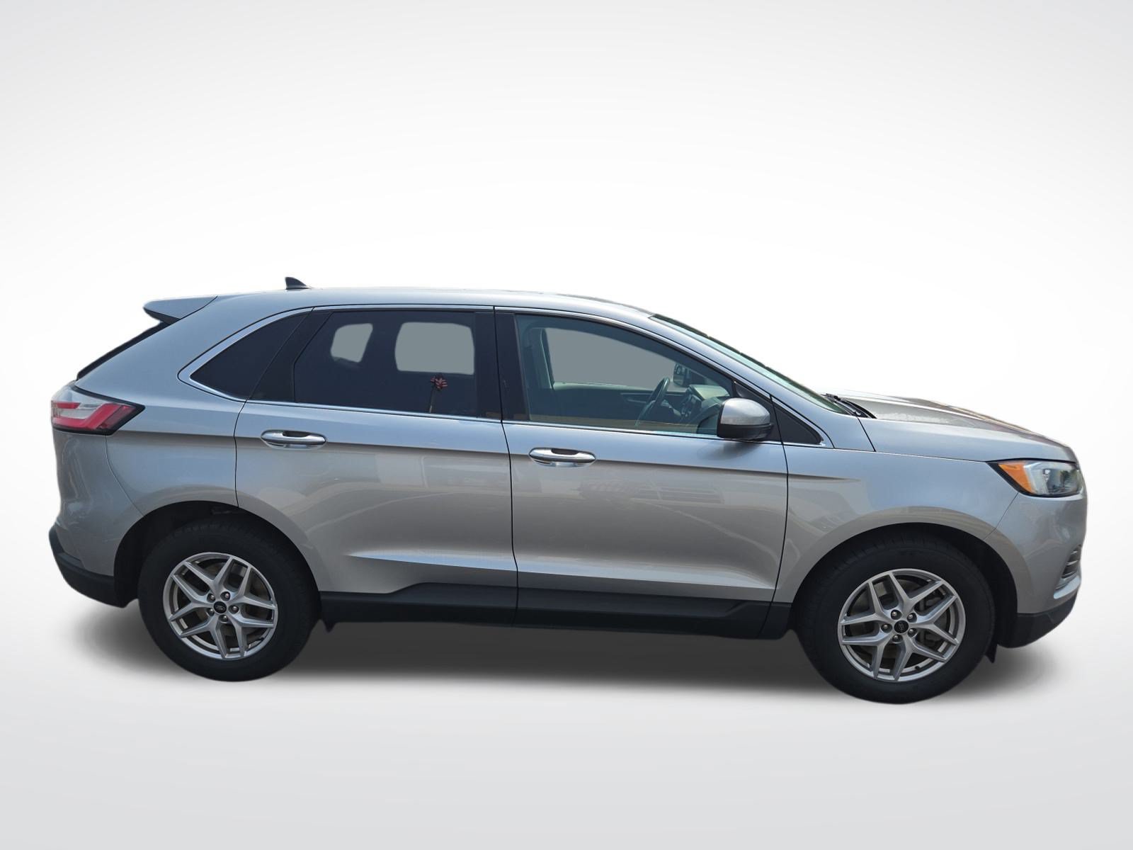 Used 2023 Ford Edge SEL AWD/4WD image 5