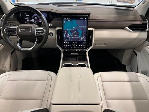 Used 2025 GMC Acadia Denali w/ Super Cruise Package AWD/4WD image 23