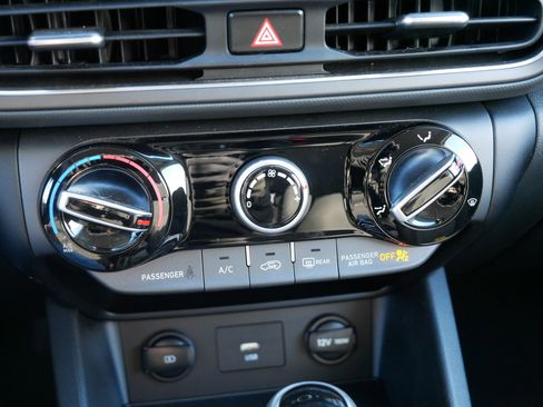 Certified 2023 Hyundai Kona SEL image 23