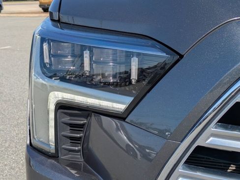 Used 2024 Toyota Sequoia Capstone image 10