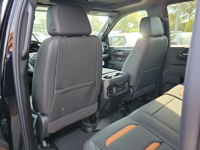 New 2026 GMC Sierra 1500 AT4 w/ AT4 Premium Package AWD/4WD image 11