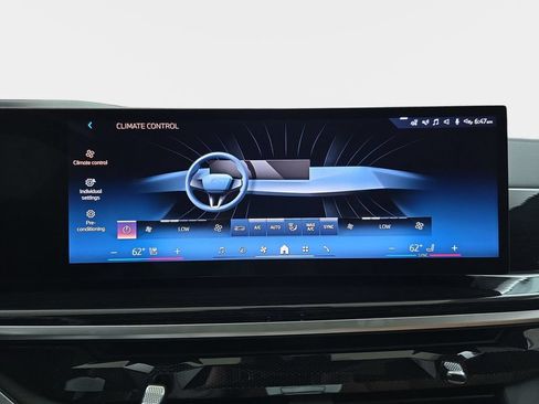 Used 2024 BMW X7 xDrive40i w/ M Sport Package AWD/4WD image 22