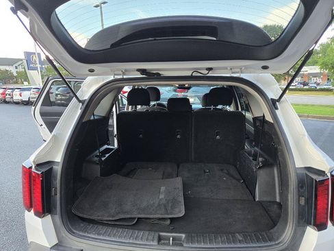 Used 2021 Kia Sorento LX FWD image 20