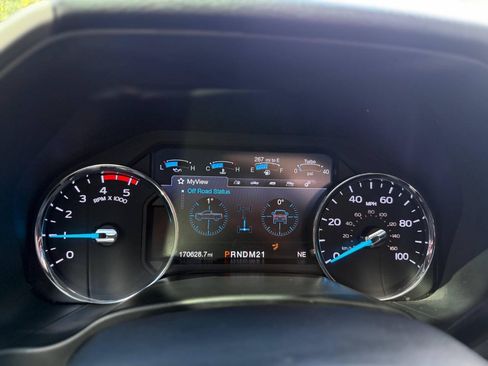 Used 2019 Ford F250 Lariat w/ Lariat Ultimate Package AWD/4WD image 20