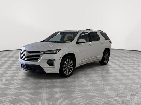 Used 2022 Chevrolet Traverse Premier w/ LPO, Floor Liner Package image 4