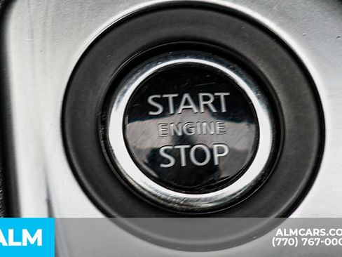 Used 2024 Nissan Sentra SV FWD image 41