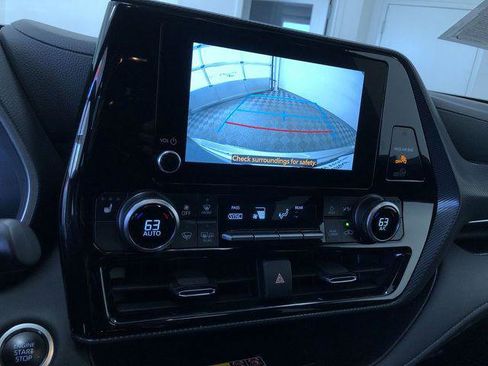 Certified 2025 Toyota Highlander XSE AWD/4WD image 28