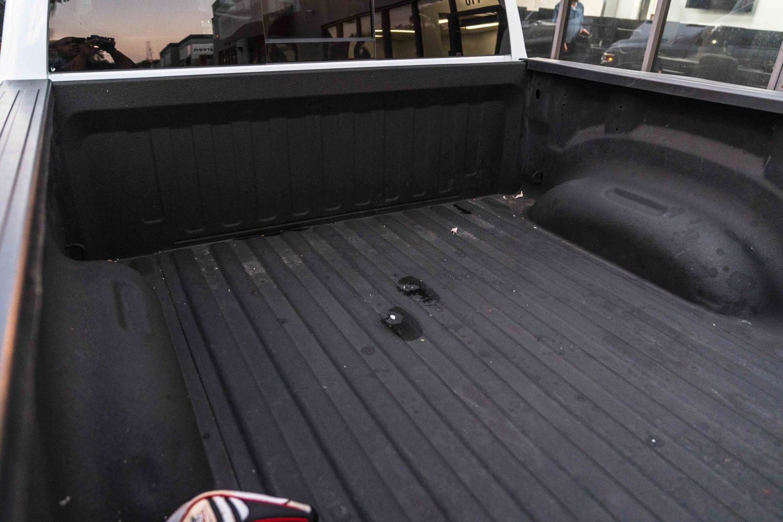 Used 2023 RAM 1500 Limited w/ Body Color Bumper Group AWD/4WD image 37