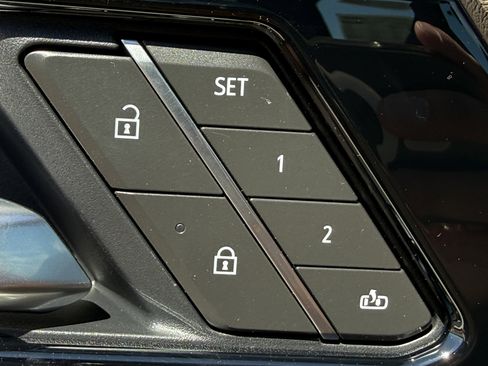 New 2026 GMC Yukon Denali image 43