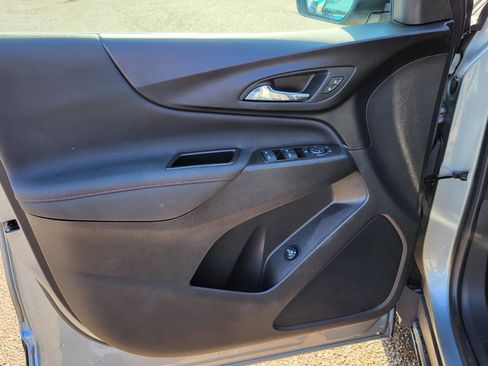 Used 2023 Chevrolet Equinox RS w/ LPO, Floor Liner Package image 20