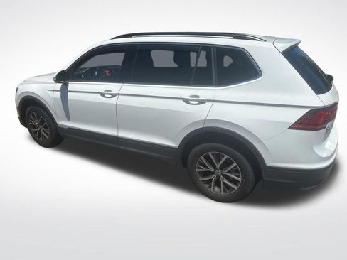 Used 2019 Volkswagen Tiguan SEL R-Line AWD/4WD image 6