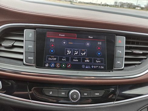 Used 2021 Buick Enclave Avenir w/ Avenir Technology Package AWD/4WD image 34