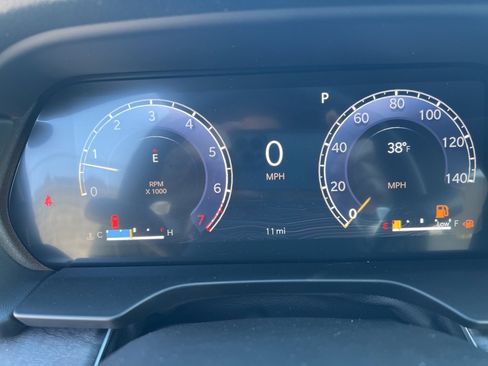 New 2025 Jeep Grand Cherokee L Limited image 14