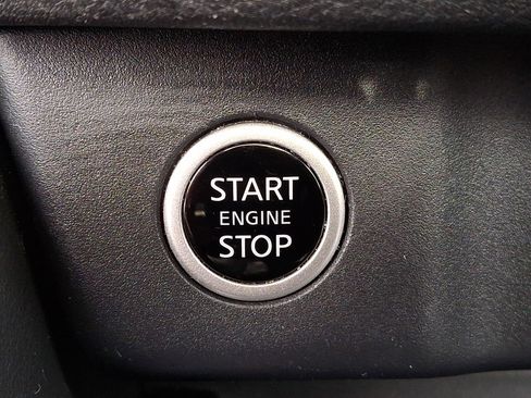 Certified 2022 Nissan Rogue SL w/ SL Premium Package image 26