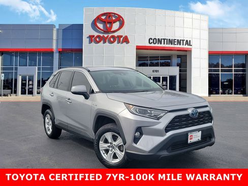 Certified 2021 Toyota RAV4 XLE w/ Convenience Package AWD/4WD image 1
