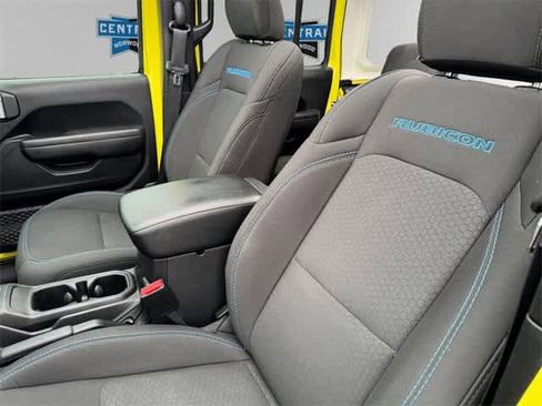 Used 2023 Jeep Wrangler Unlimited Rubicon 4xe w/ Cold Weather Group image 10