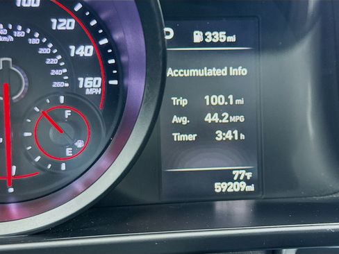 Used 2023 Hyundai Elantra SEL FWD image 8