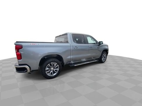 Used 2026 Chevrolet Silverado 1500 LT image 2