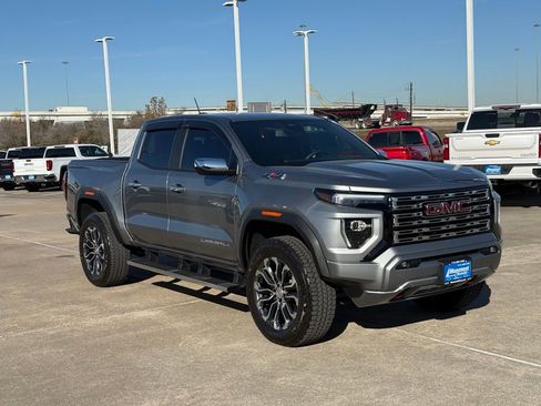 Used 2023 GMC Canyon Denali image 5