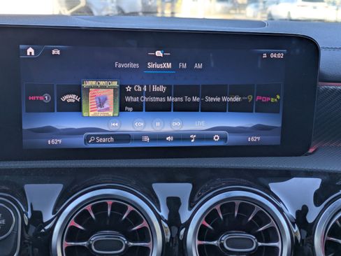 Used 2024 Mercedes-Benz CLA 250 image 22