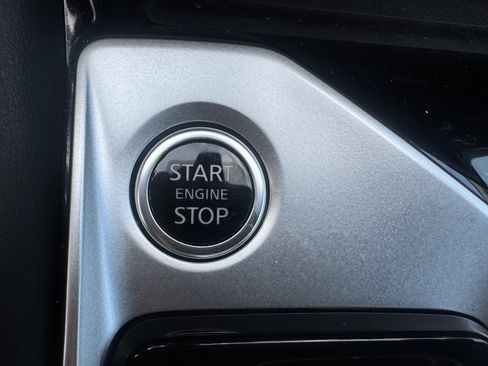 New 2025 Nissan Altima 2.5 SR image 15