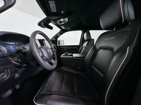 Used 2025 RAM 1500 Laramie image 13