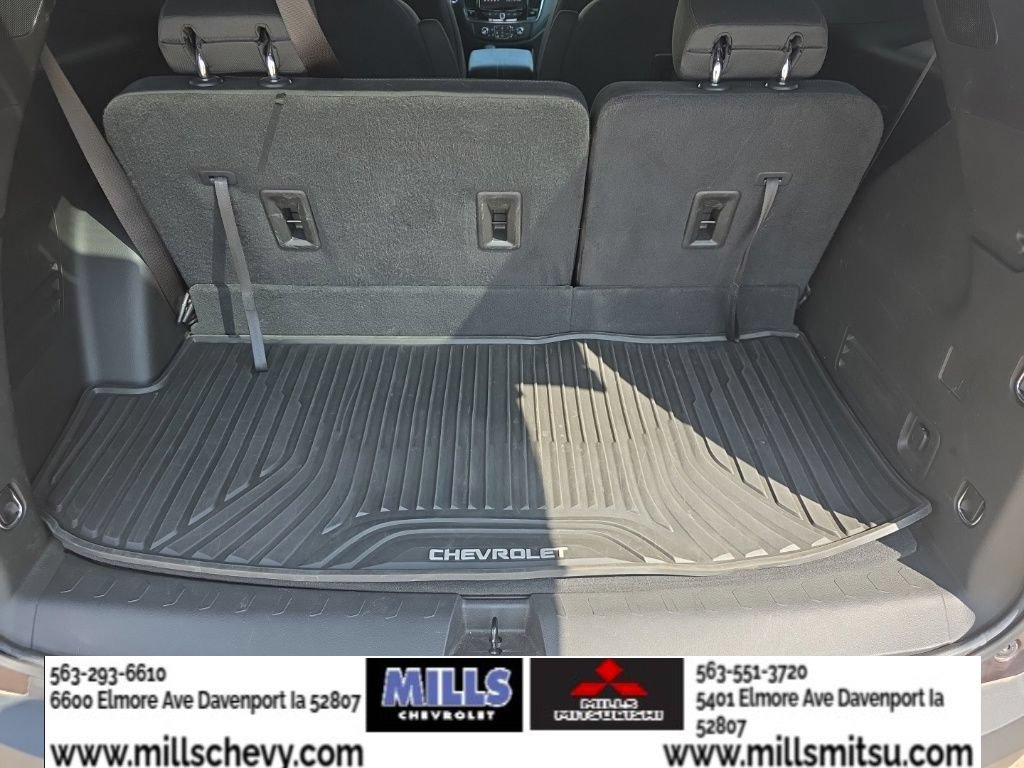 Used 2023 Chevrolet Traverse LT AWD/4WD image 18
