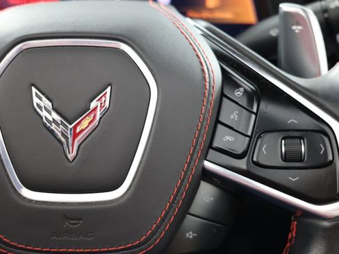 Used 2022 Chevrolet Corvette Stingray Premium Conv w/ Z51 Performance Package image 27