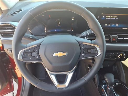 Used 2024 Chevrolet TrailBlazer LT w/ LT Cold Weather Package image 18