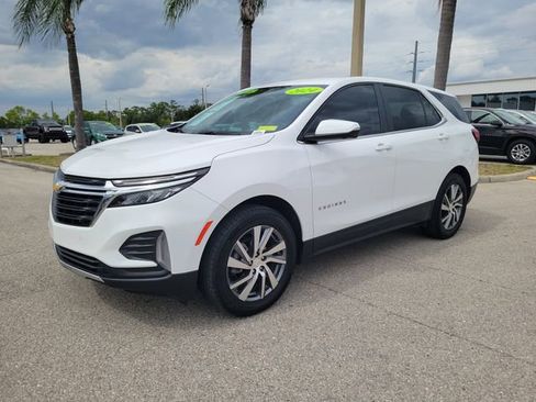 Certified 2024 Chevrolet Equinox LT FWD image 2