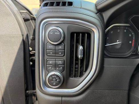 Used 2021 GMC Sierra 1500 Denali AWD/4WD image 22