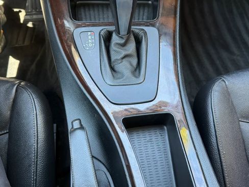 Used 2011 BMW 328i xDrive Sedan AWD/4WD image 26