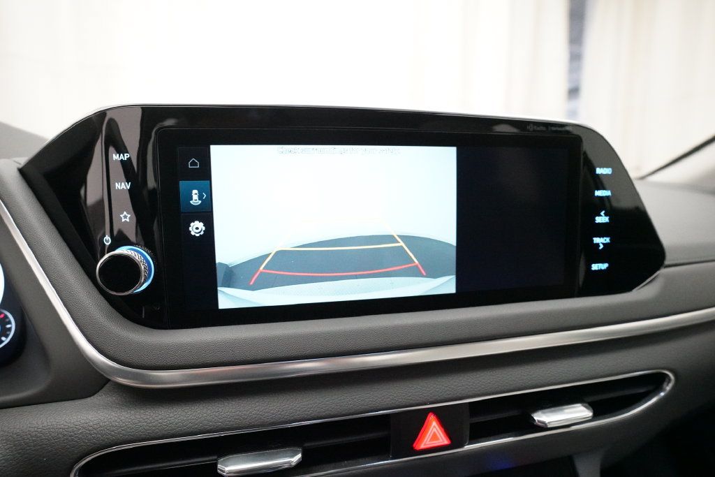 Used 2023 Hyundai Sonata SEL w/ Convenience Package FWD image 19