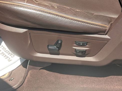 Used 2015 RAM 1500 Laramie Longhorn w/ Convenience Group RWD image 18