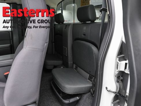 Used 2022 Nissan Frontier S RWD image 20