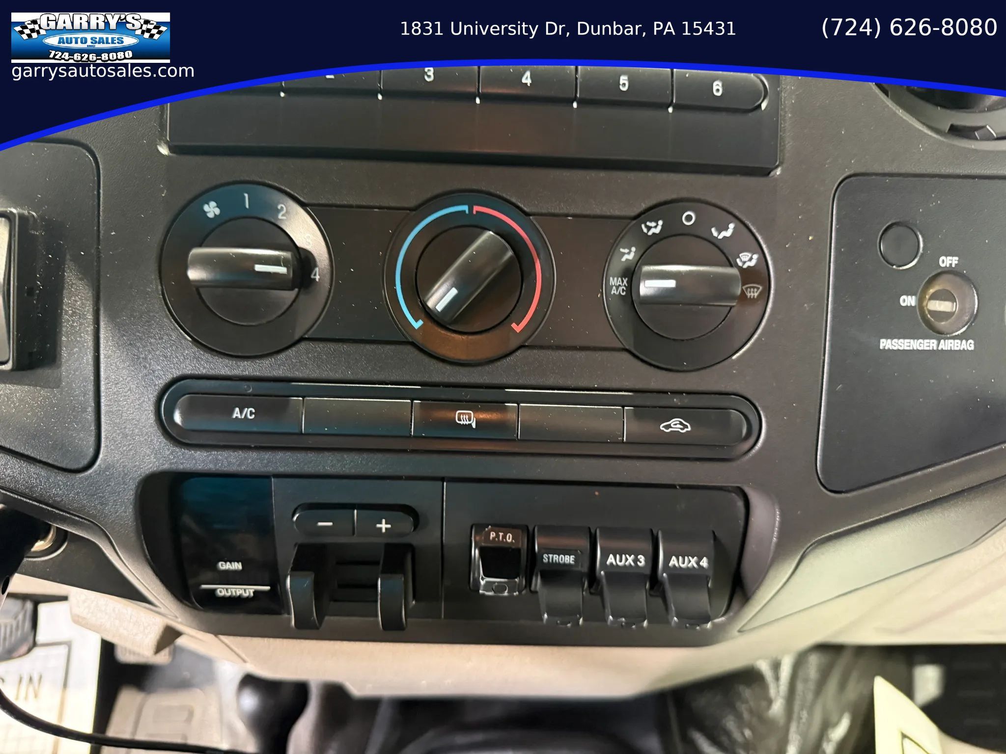 Used 2008 Ford F550 4x4 Regular Cab Super Duty image 18
