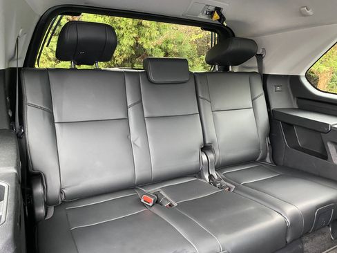 Used 2024 Toyota Sequoia SR5 w/ SR5 Premium Package image 38